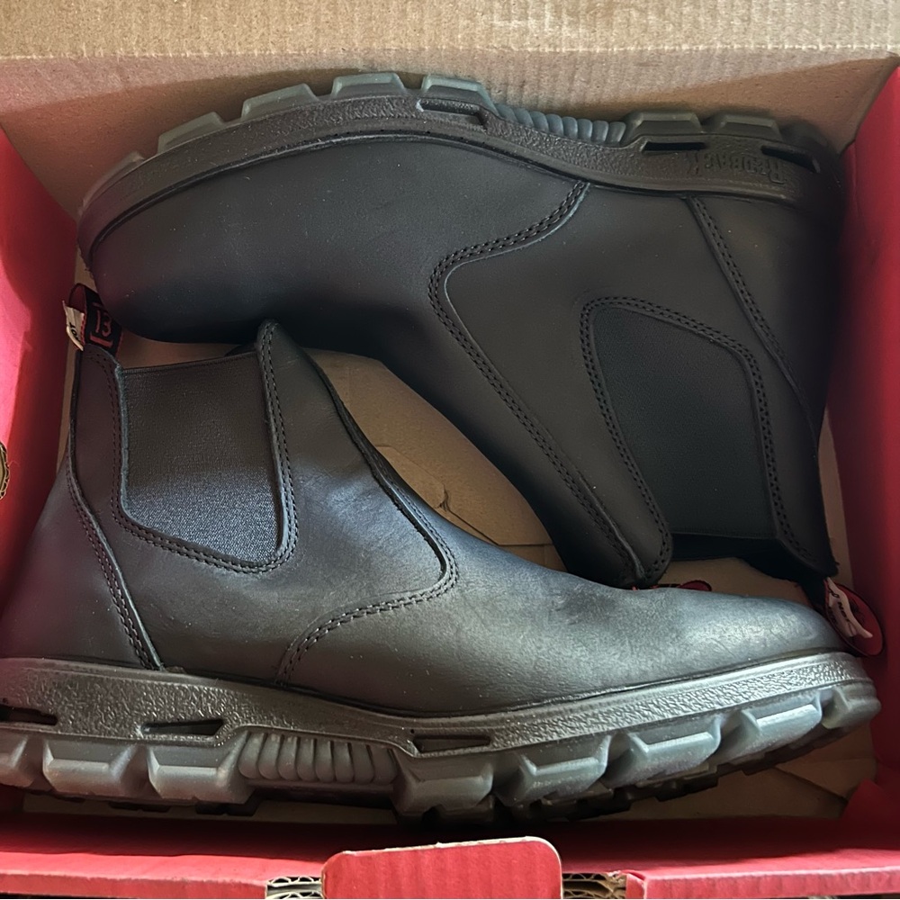 Redback Black Leather Slip-On Bobcat Boots